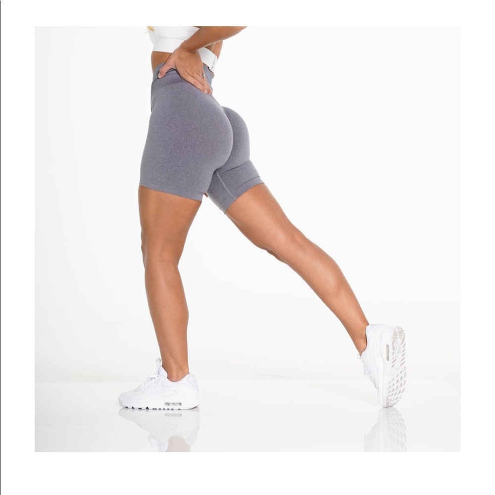 Nvgtn grey pro short (small)